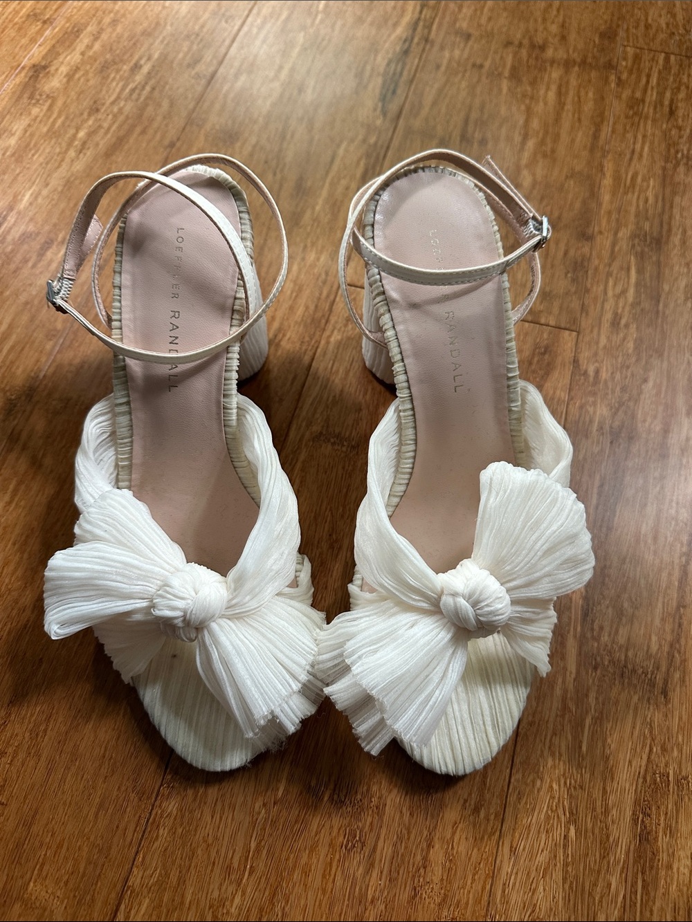 Camellia White Pleated Bow Heel